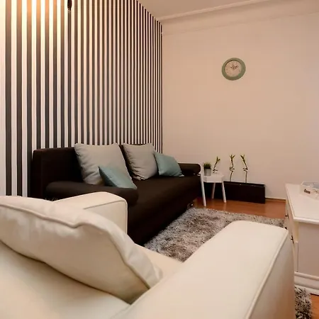 Bloom Apartments Belgrado Esterno foto